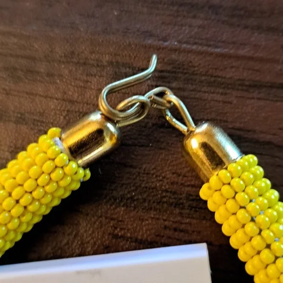 Authentic African Necklace Set - Picture 8 of 9